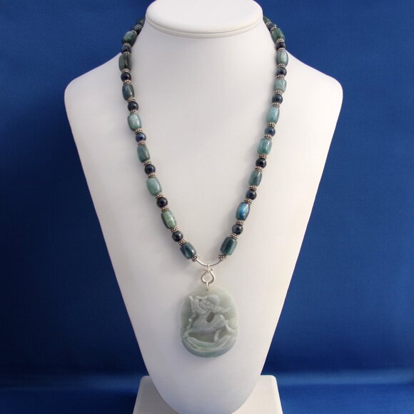 Vintage Jade Chi Lin Earth Elemental Pendant on Blue Green Kyanite Necklace - Picture 1 of 6
